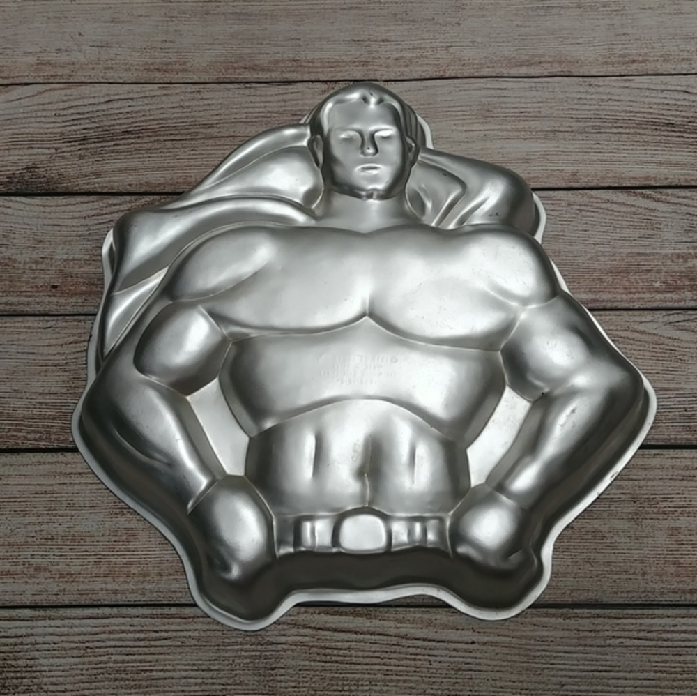 Vintage Superman‎ DC Comics Cake Pan